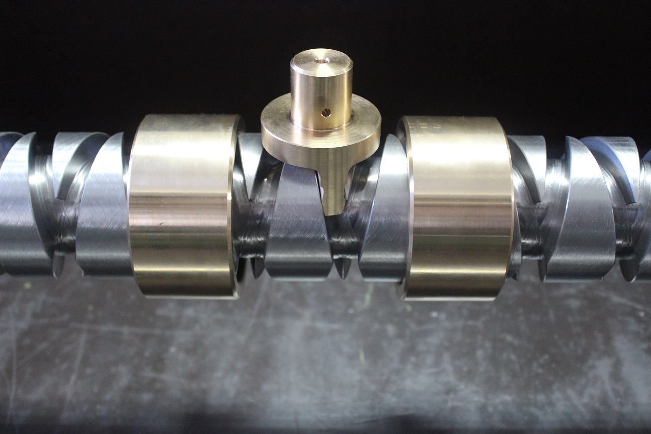 Spooling shaft (Self-Reversing Screw)